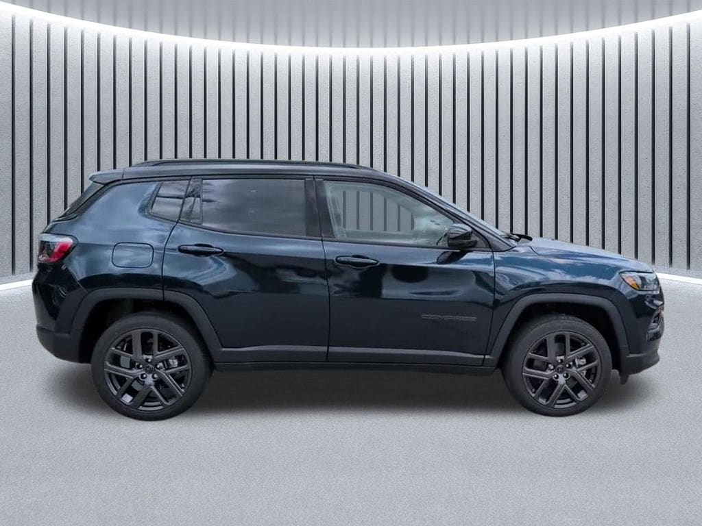 New 2026 Jeep Compass LIMITED ALTITUDE 4X4 Sport Utility