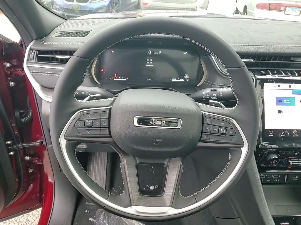 2025 Jeep Grand Cherokee Limited - Photo 24
