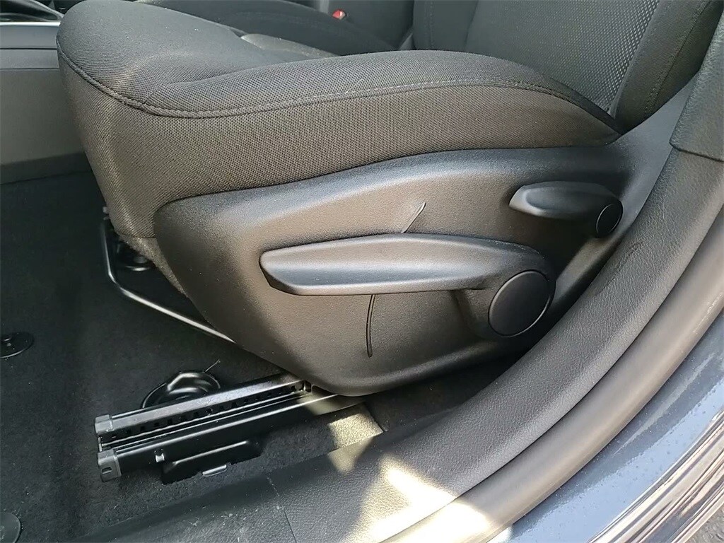 2023 JEEP RENEGADE - Image 26