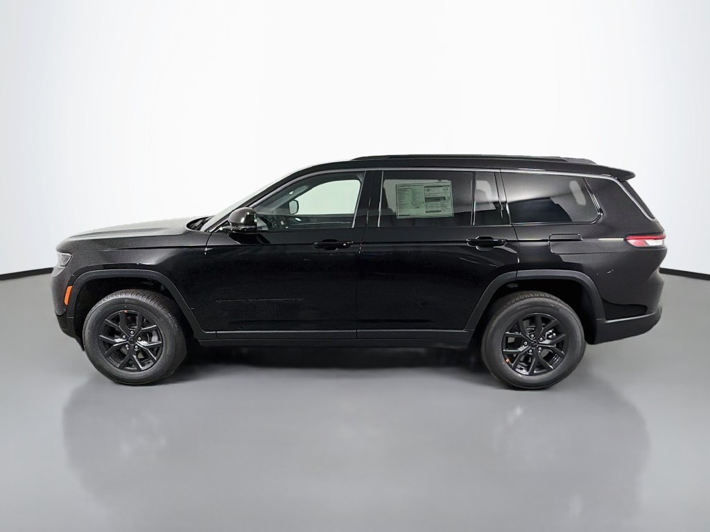 New 2027 Jeep Grand Cherokee L 3 Row LAREDO 4X4 Sport Utility