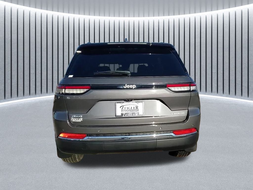 New 2025 Jeep Grand Cherokee LAREDO X 4X4 Sport Utility