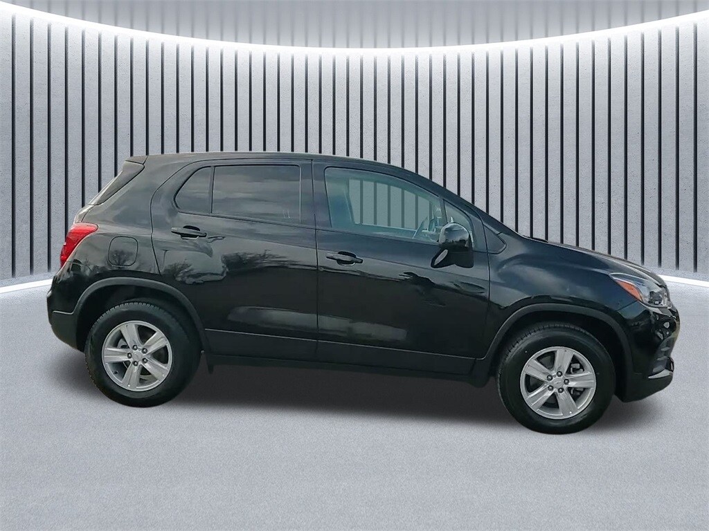 2021 CHEVROLET TRAX - Image 4