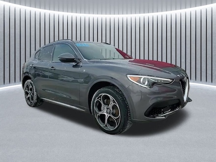 2023 Alfa Romeo Stelvio Ti SUV