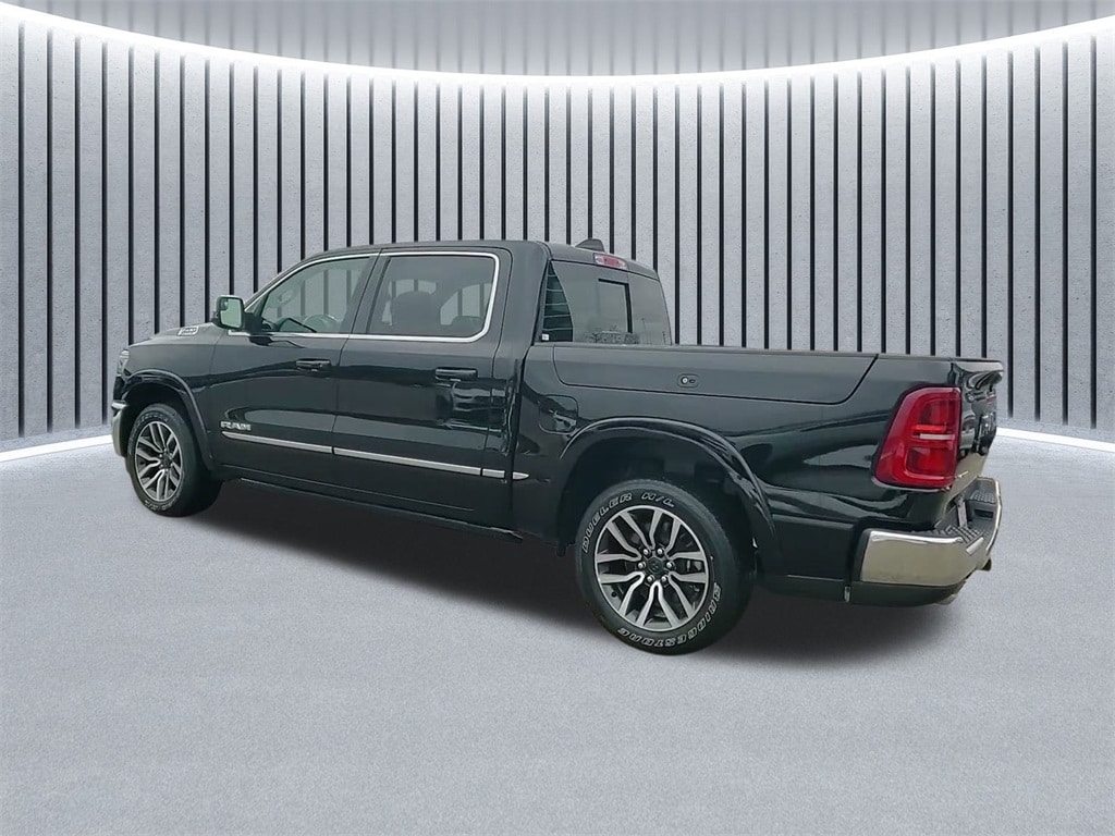 2025 RAM 1500 - Image 16