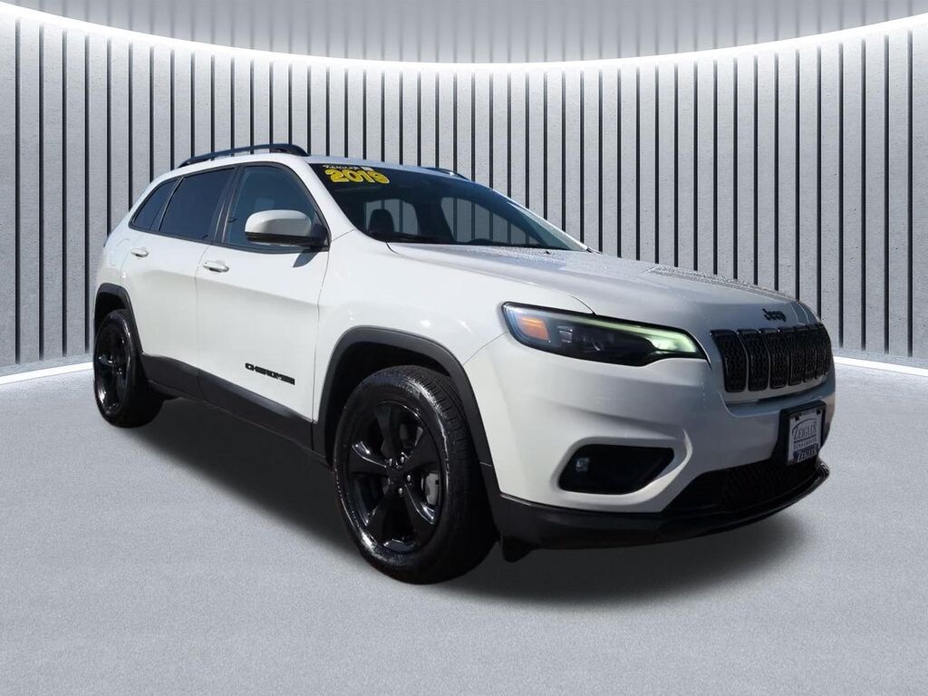 Used 2019 Jeep Cherokee Latitude Plus 4x4 SUV