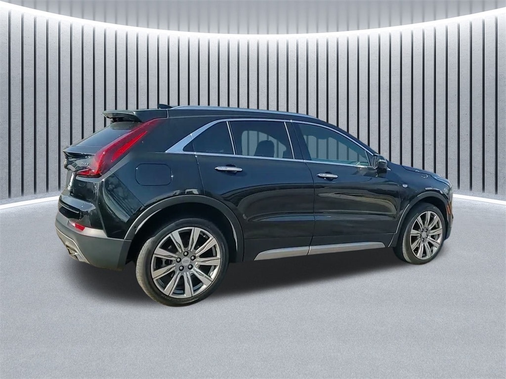 2021 CADILLAC XT4 - Image 8