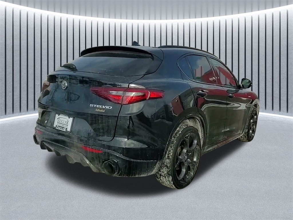 2022 ALFA ROMEO STELVIO - Image 9