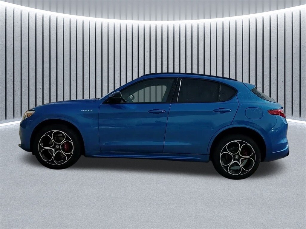 2022 ALFA ROMEO STELVIO - Image 15