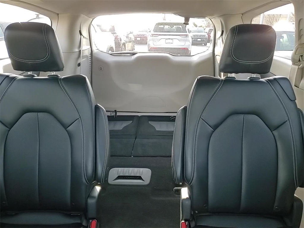 2024 CHRYSLER PACIFICA - Image 20