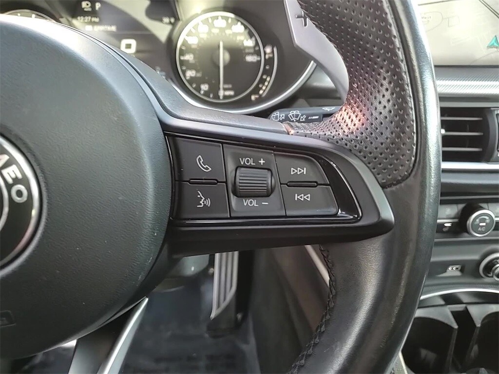 2023 ALFA ROMEO STELVIO - Image 15