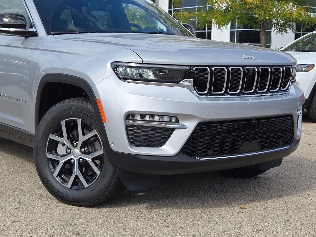 New 2025 Jeep Grand Cherokee Limited SUV