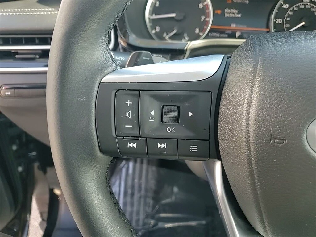 2025 INFINITI QX60 - Image 25