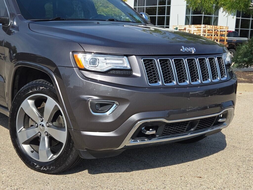 2015 Jeep Grand Cherokee Overland photo 2