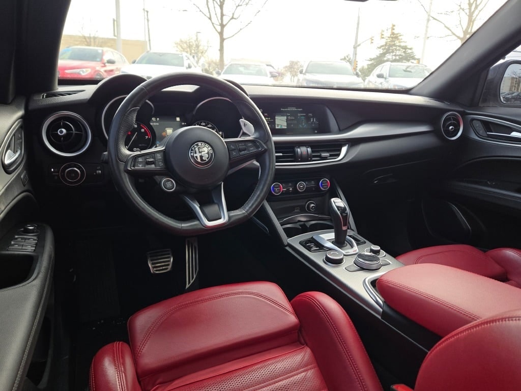 2022 ALFA ROMEO STELVIO - Image 19