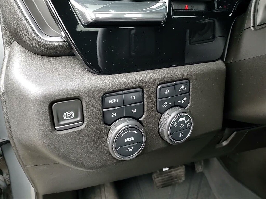 2023 CHEVROLET SILVERADO - Image 27