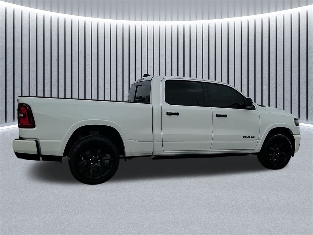 2025 RAM 1500 - Image 7