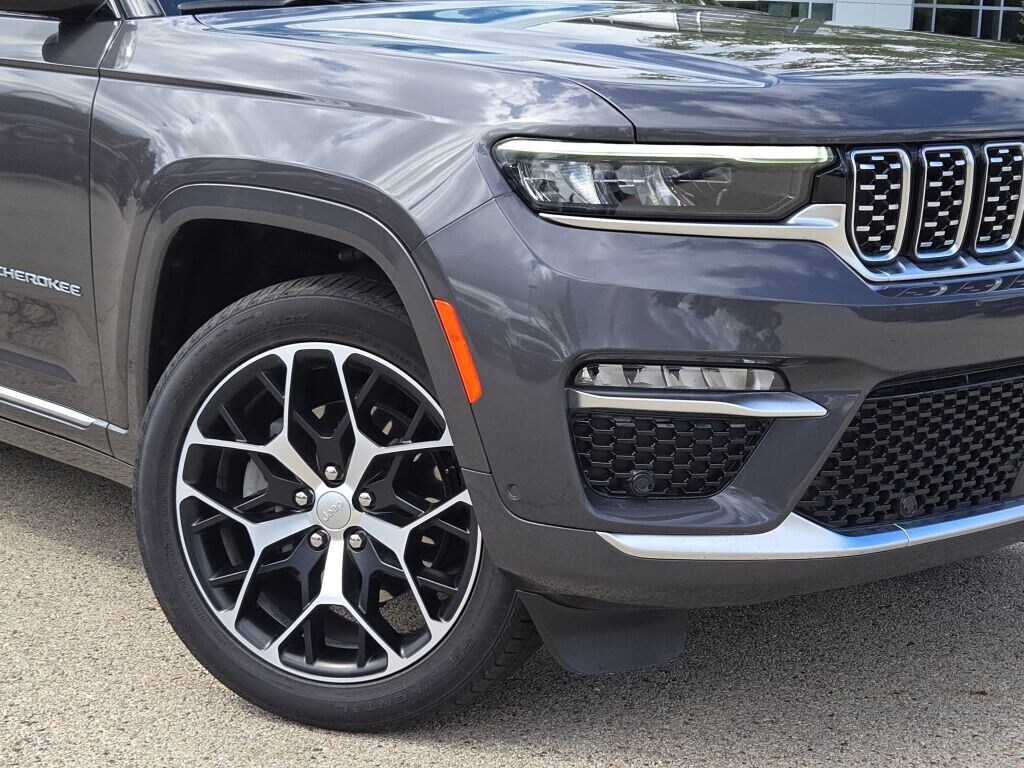 2024 Jeep Grand Cherokee Summit Reserve 4xe photo 2