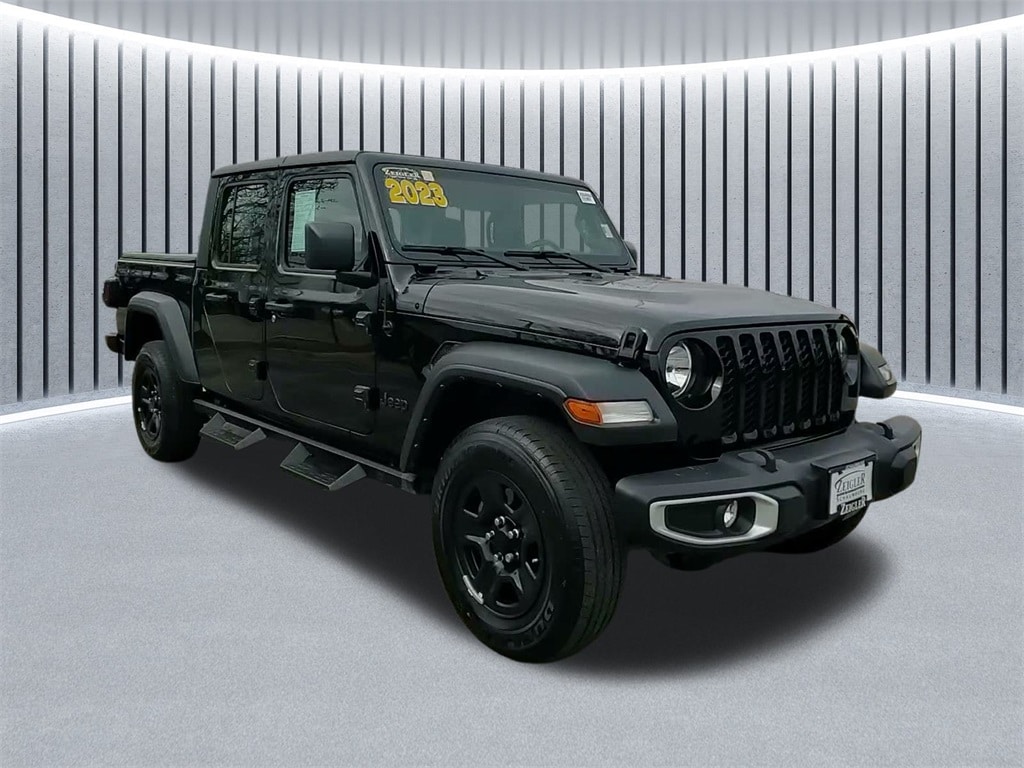 2023 JEEP GLADIATOR - Image 1