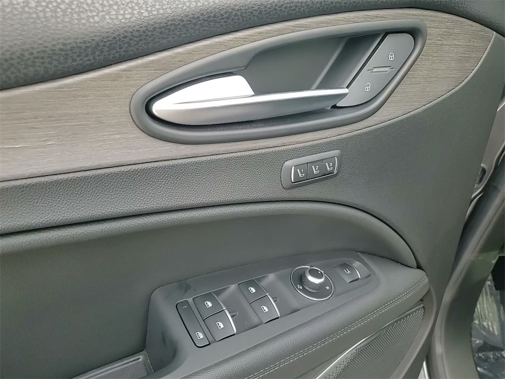 2023 ALFA ROMEO STELVIO - Image 21