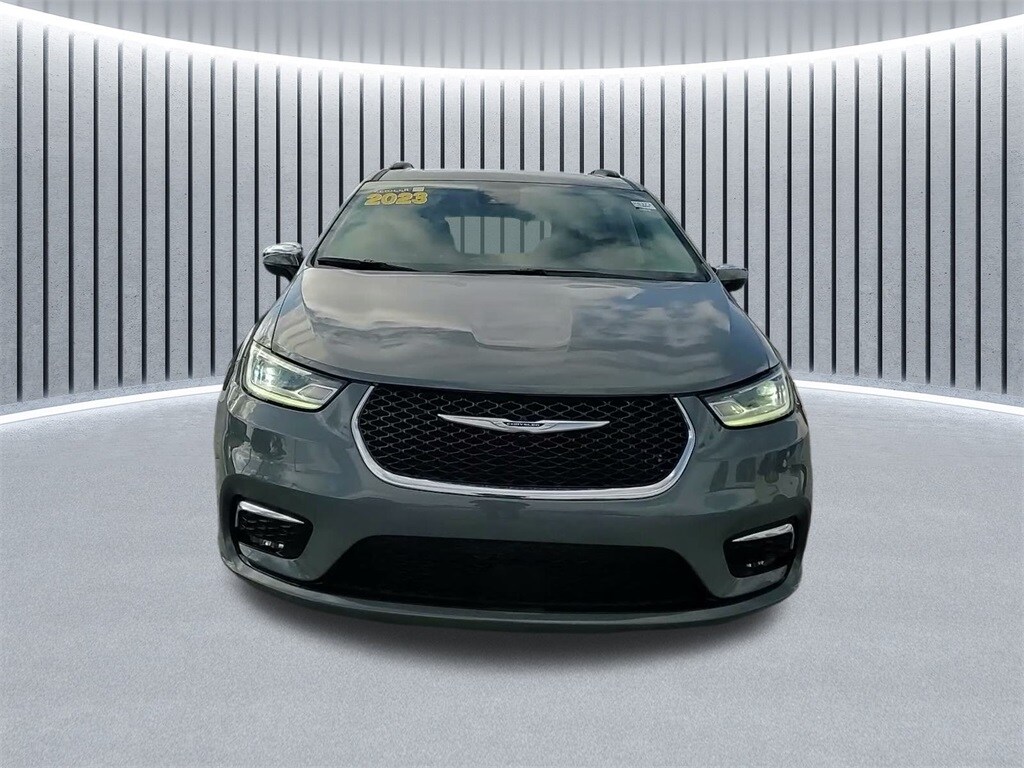 2023 CHRYSLER PACIFICA - Image 19