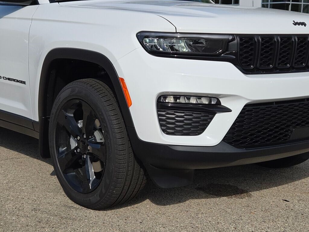 New 2025 Jeep Grand Cherokee Limited SUV