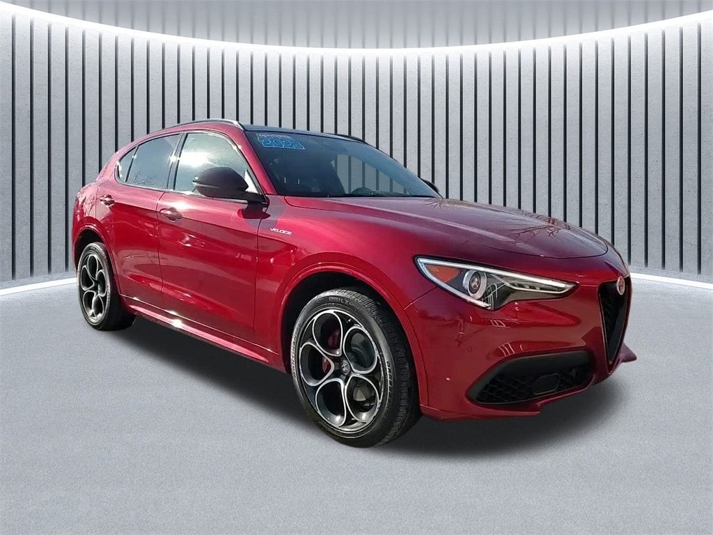 2023 ALFA ROMEO STELVIO - Image 1