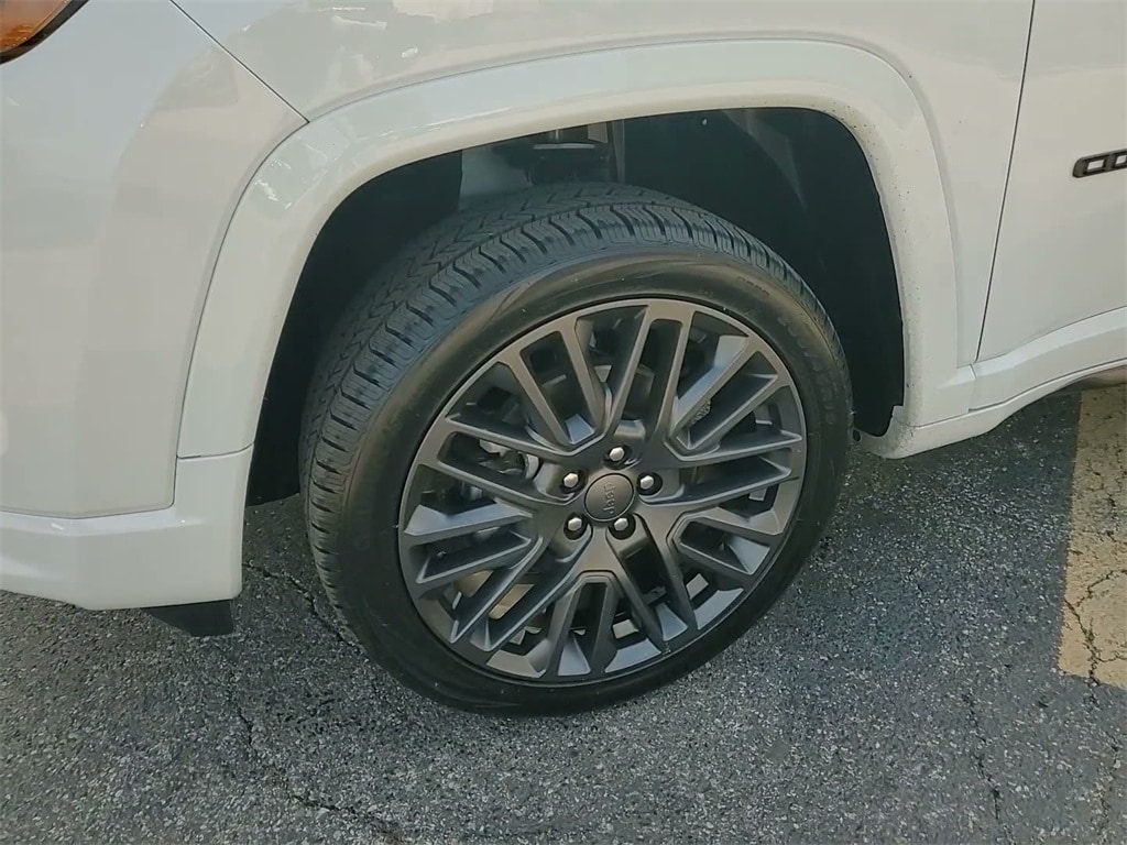 2022 JEEP COMPASS - Image 18