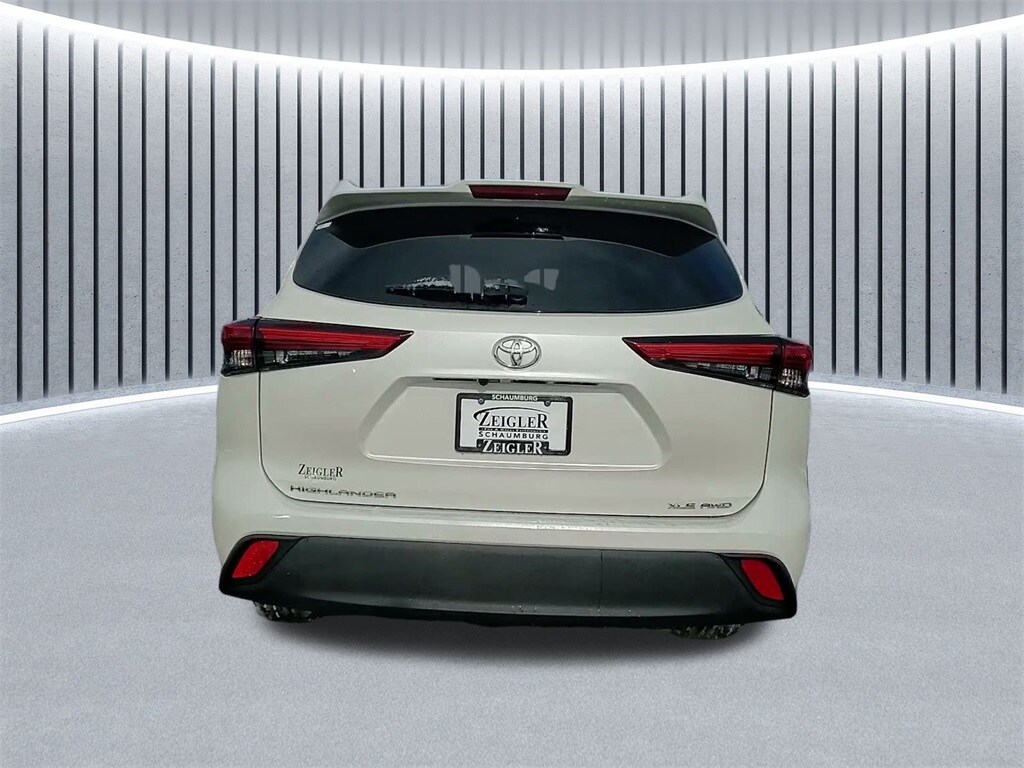 2021 TOYOTA HIGHLANDER - Image 13