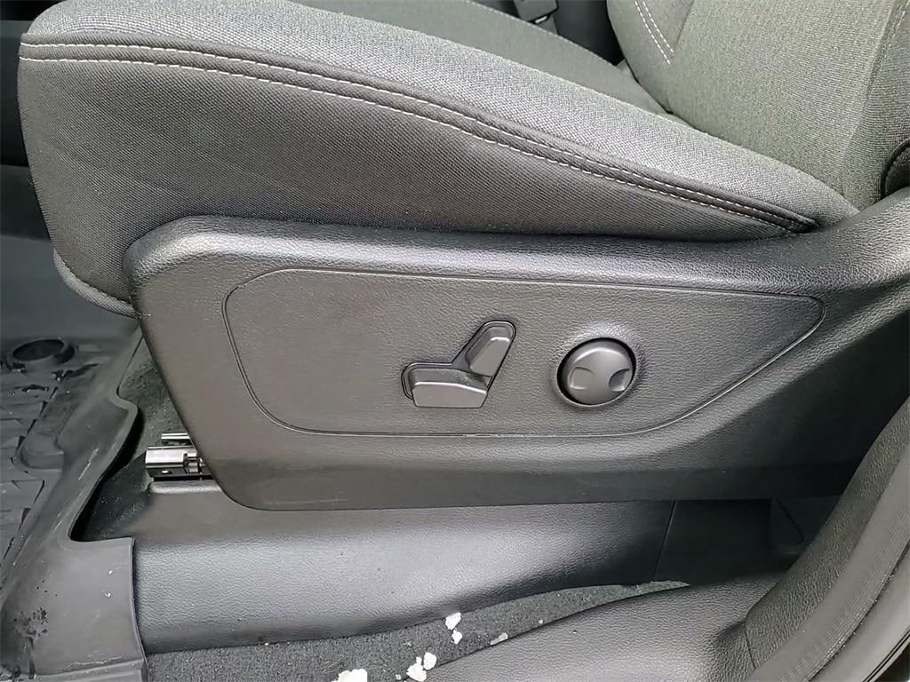 2022 RAM 1500 - Image 25