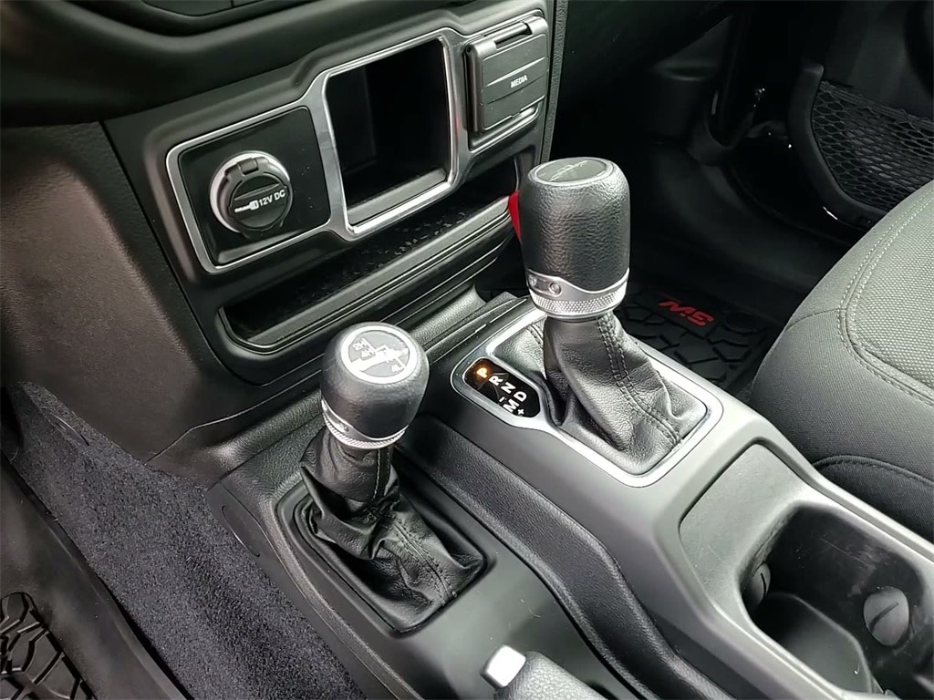 2023 JEEP GLADIATOR - Image 30