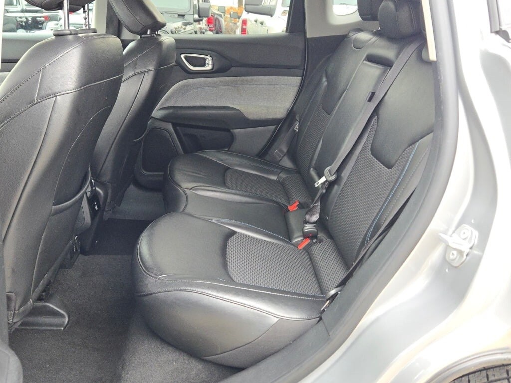 2022 JEEP COMPASS - Image 17