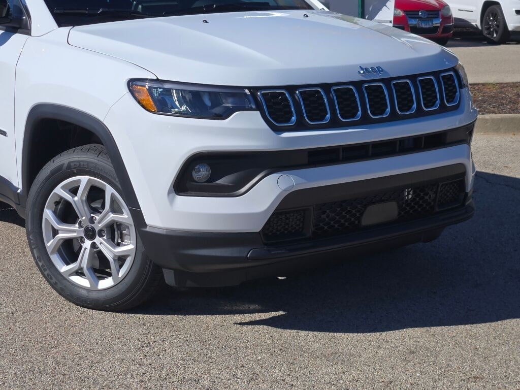 New 2026 Jeep Compass Latitude SUV