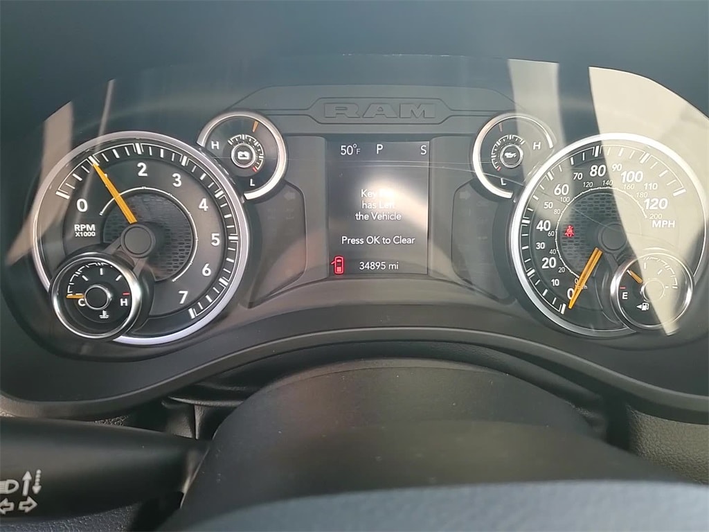 2022 RAM 1500 - Image 15