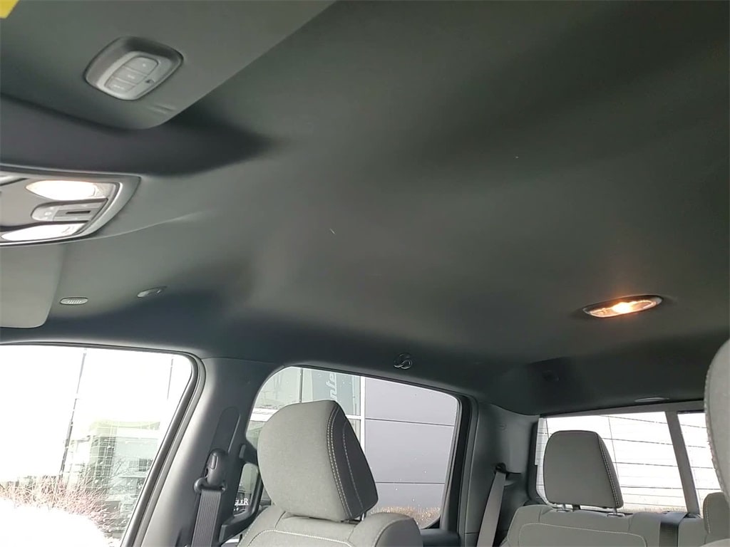 2022 RAM 1500 - Image 33