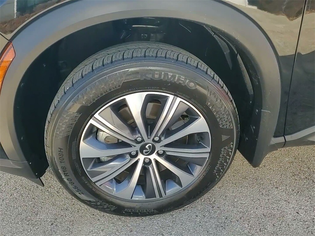 2025 INFINITI QX60 - Image 16