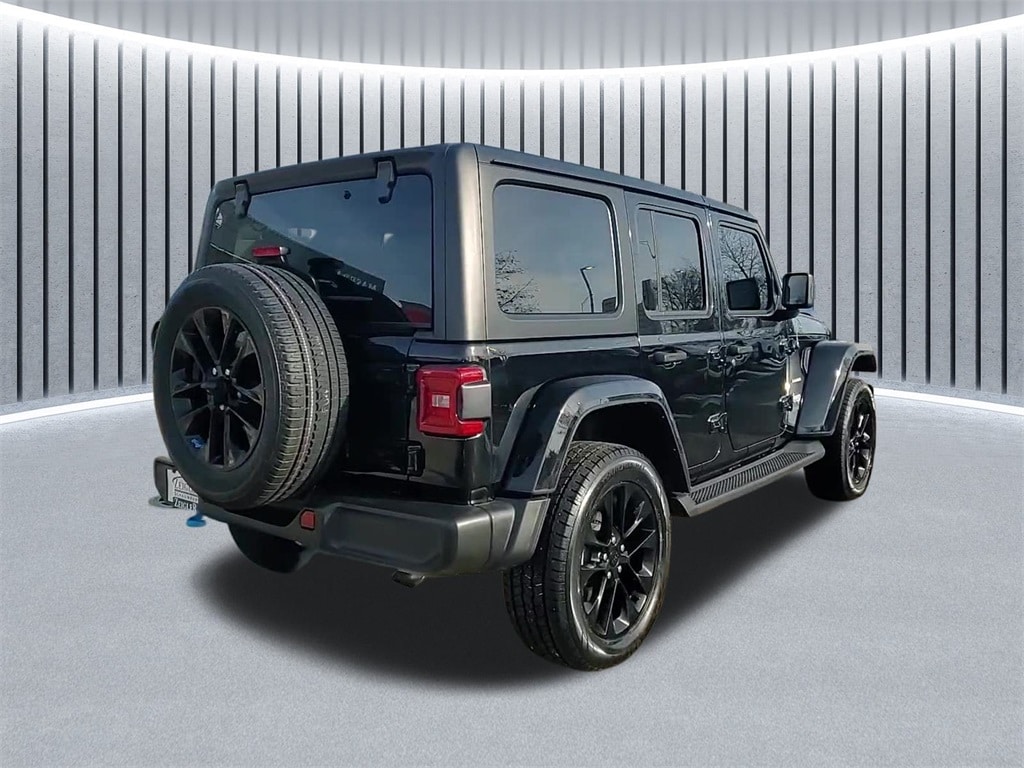 2022 JEEP WRANGLER - Image 3