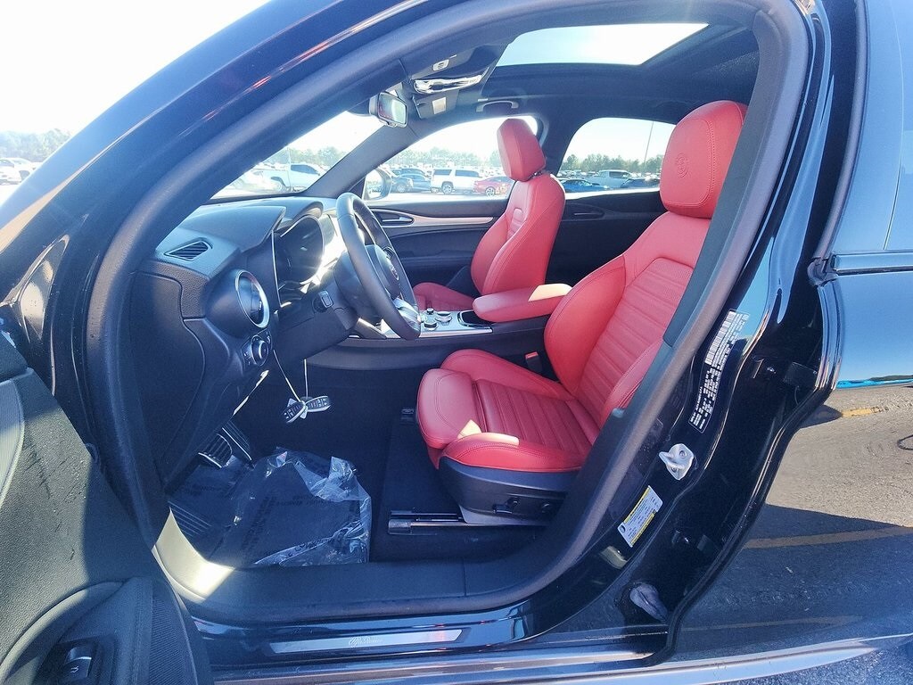 2024 ALFA ROMEO STELVIO - Image 7