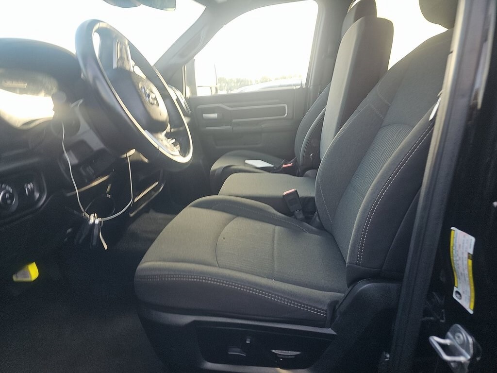 2024 RAM 2500 - Image 7