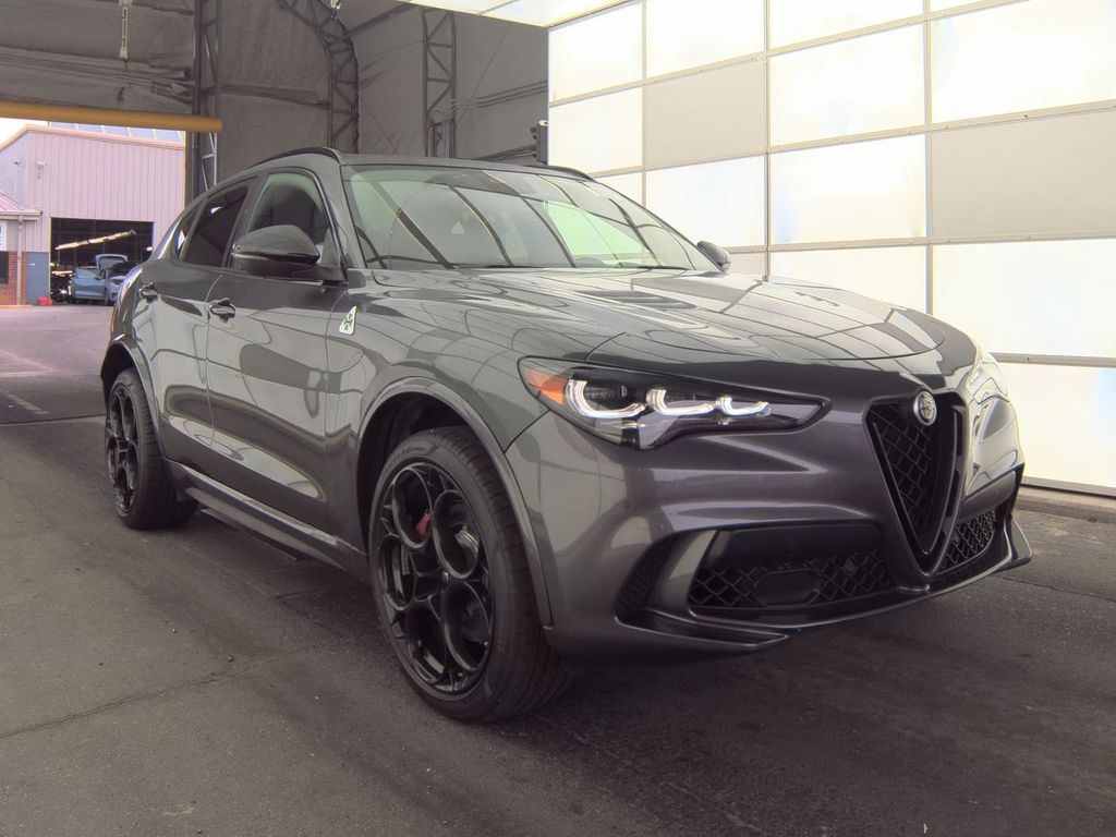2024 Alfa Romeo Stelvio Quadrifoglio AWD's photo