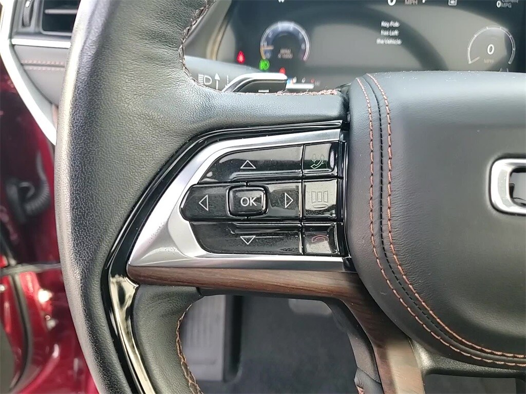 2025 JEEP GRAND CHEROKEE - Image 13