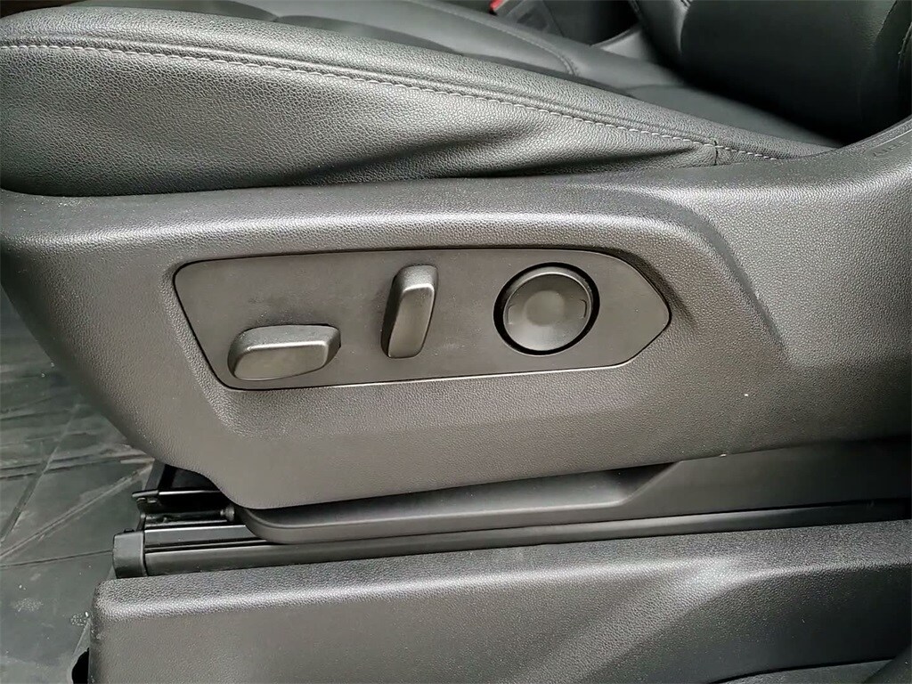 2023 CHEVROLET SILVERADO - Image 26