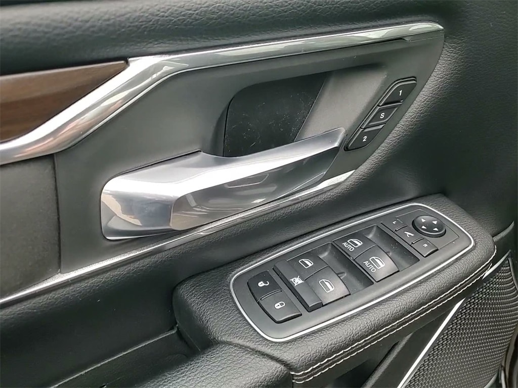 2021 RAM 1500 - Image 25