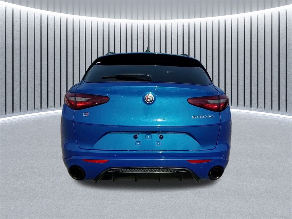 2022 ALFA ROMEO STELVIO - Image 11