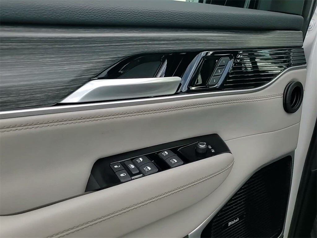 2024 JEEP WAGONEER - Image 24