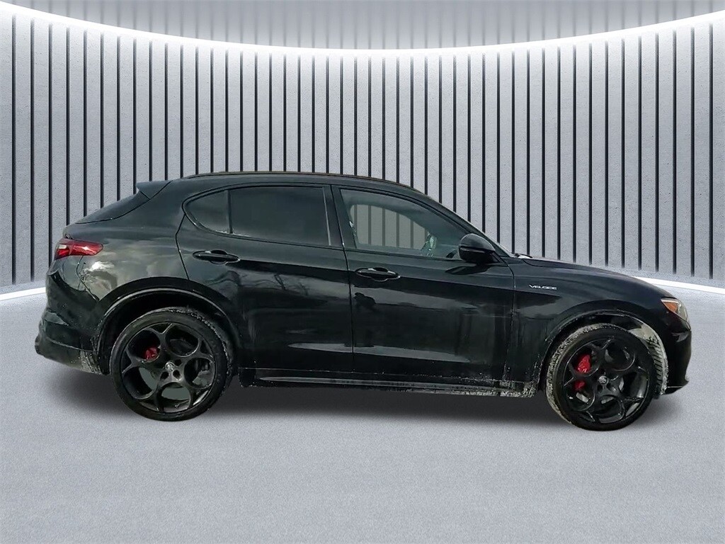 2022 ALFA ROMEO STELVIO - Image 5
