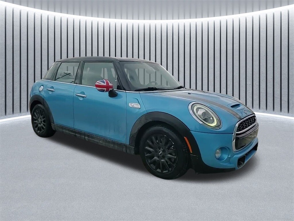 2019 MINI HARDTOP - Image 2