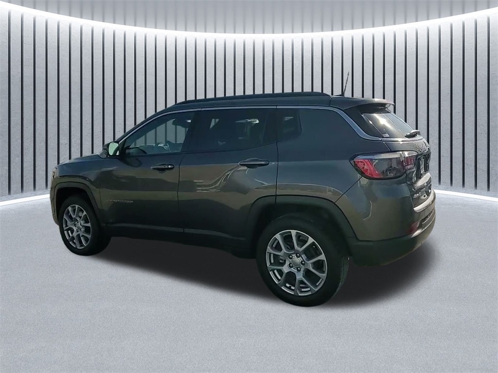 2023 JEEP COMPASS - Image 15
