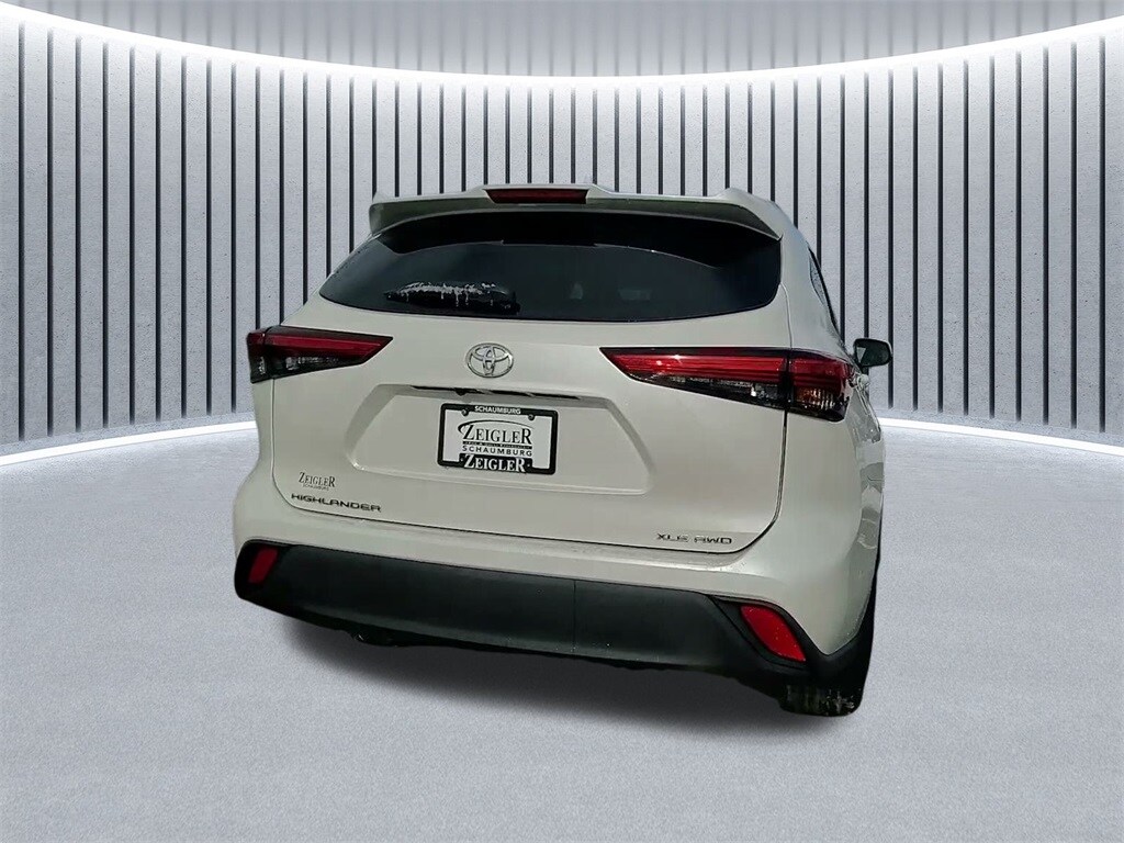 2021 TOYOTA HIGHLANDER - Image 11