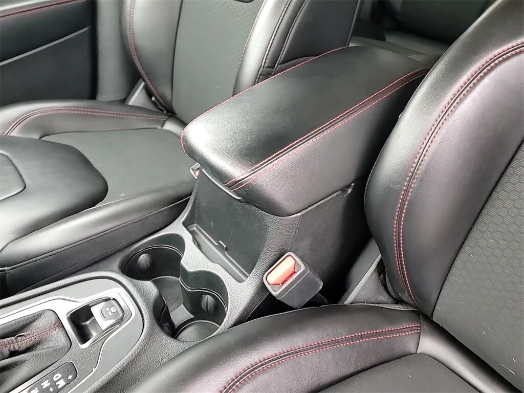 2021 JEEP CHEROKEE - Image 20