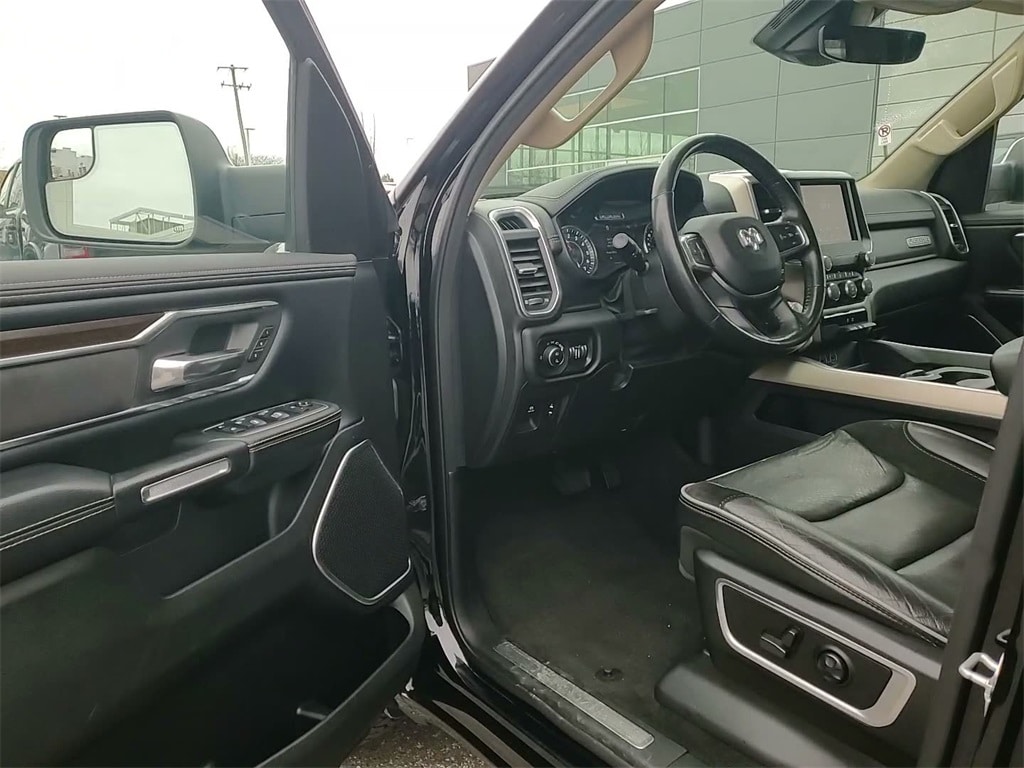 2021 RAM 1500 - Image 24